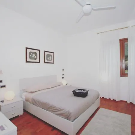 فندق مبيت وإفطار Casa Ceruti Villa Guardia