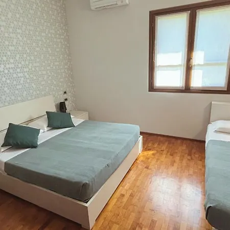 Casa Ceruti Frühstückspension Villa Guardia