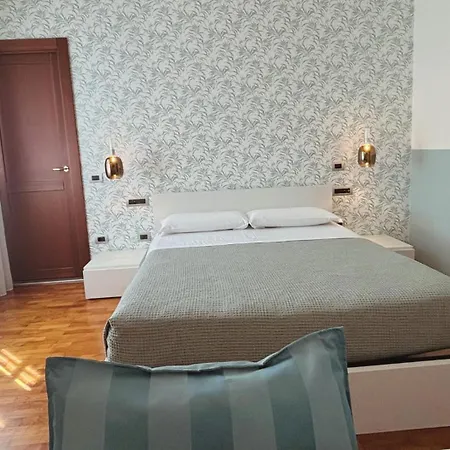 Casa Ceruti * Villa Guardia